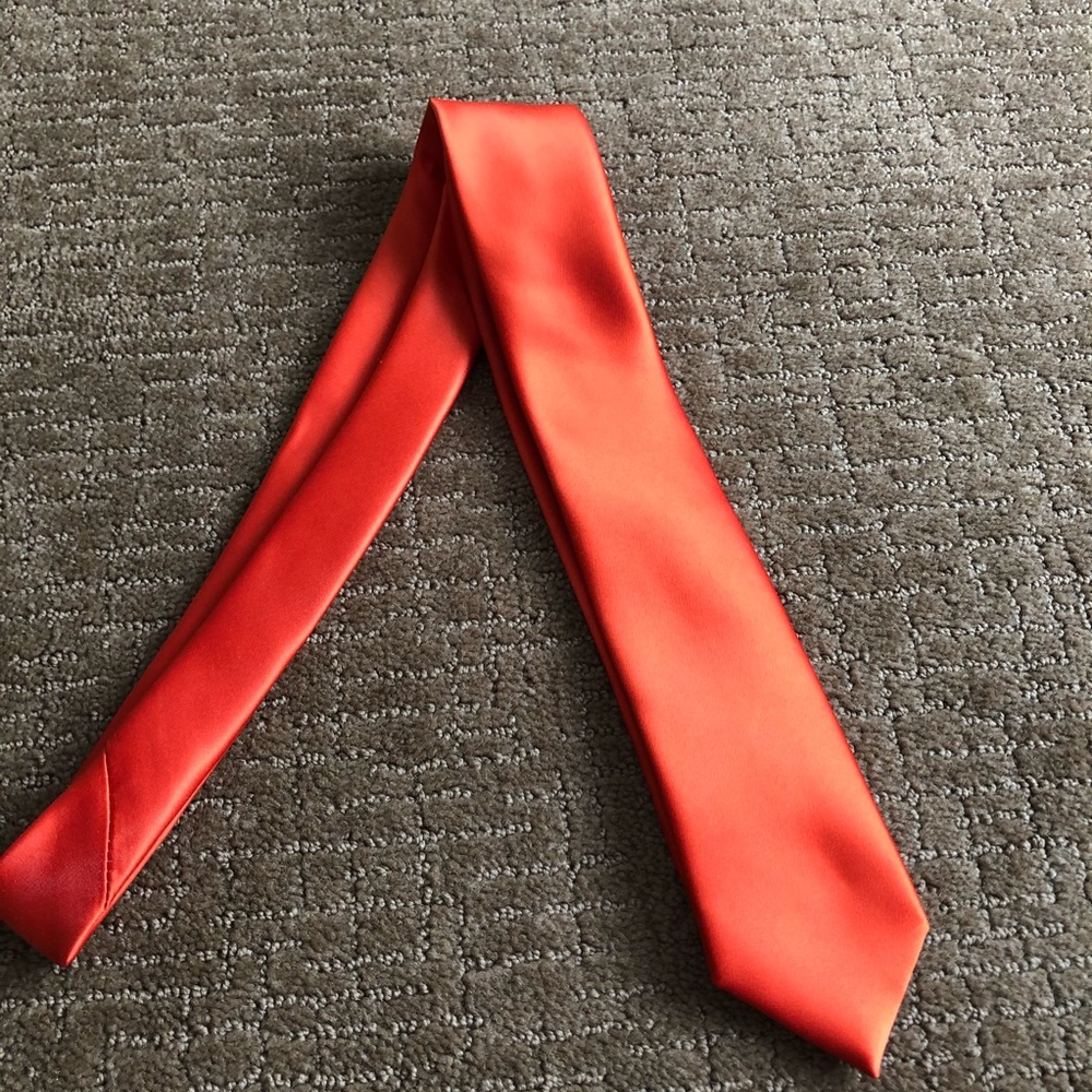 Geoffrey Beene Men’s Tie